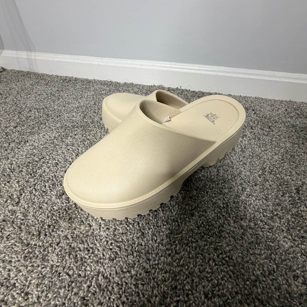 Wild Fable Cream Mules